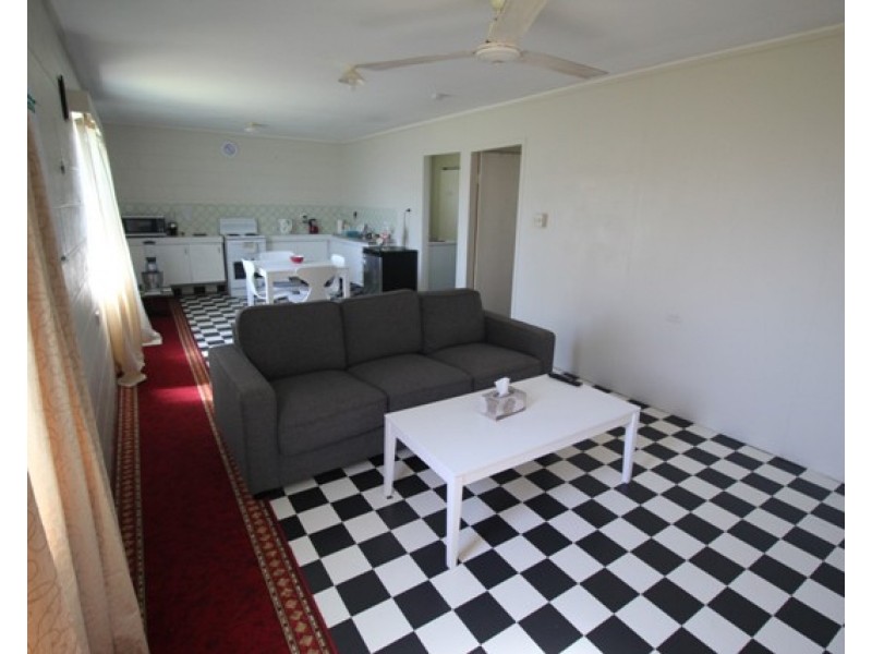 3/8 Blamey Street, Ingham QLD 4850