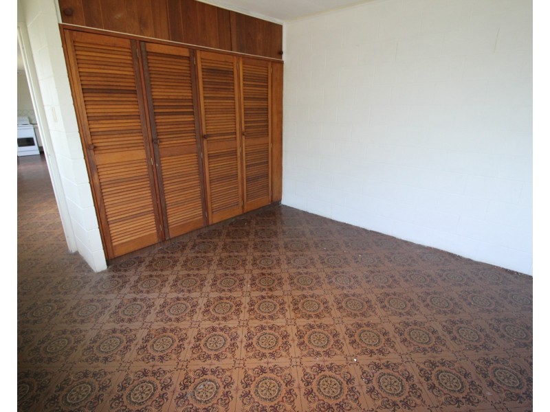 3/8 Blamey Street, Ingham QLD 4850