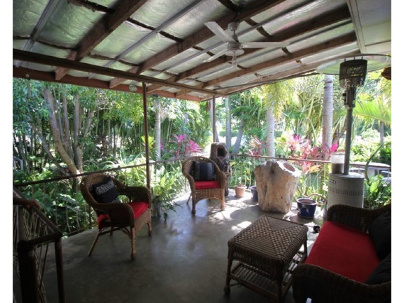 7 Shaws Avenue, Halifax QLD 4850