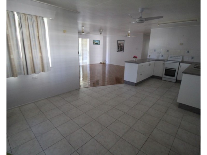 26 Warren Street, Ingham QLD 4850