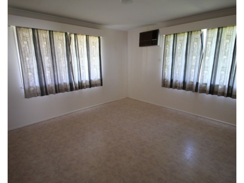 26 Warren Street, Ingham QLD 4850