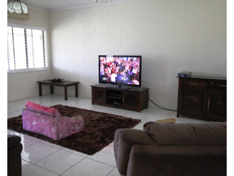 2319 Abergowrie Road, Long Pocket QLD 4850