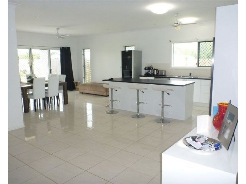 9 Chestnut Street, Forrest Beach QLD 4850