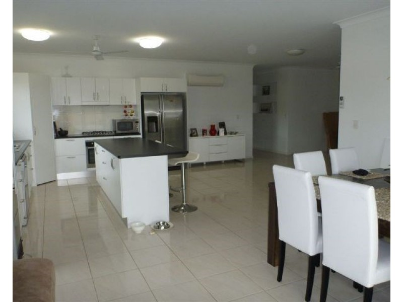 9 Chestnut Street, Forrest Beach QLD 4850