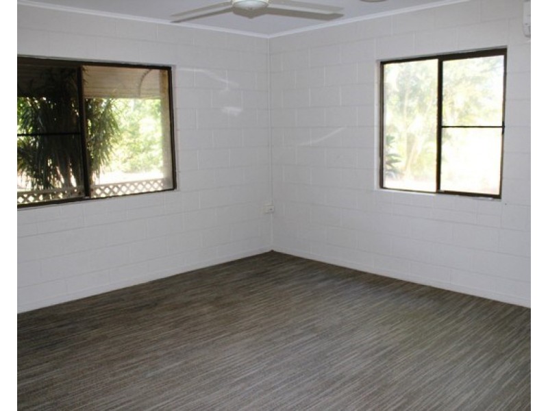 237 Beatts Road, Forrest Beach QLD 4850