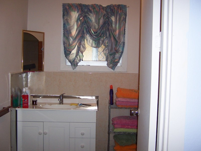 24 Atzinis Lane (Burke St), Ingham QLD 4850