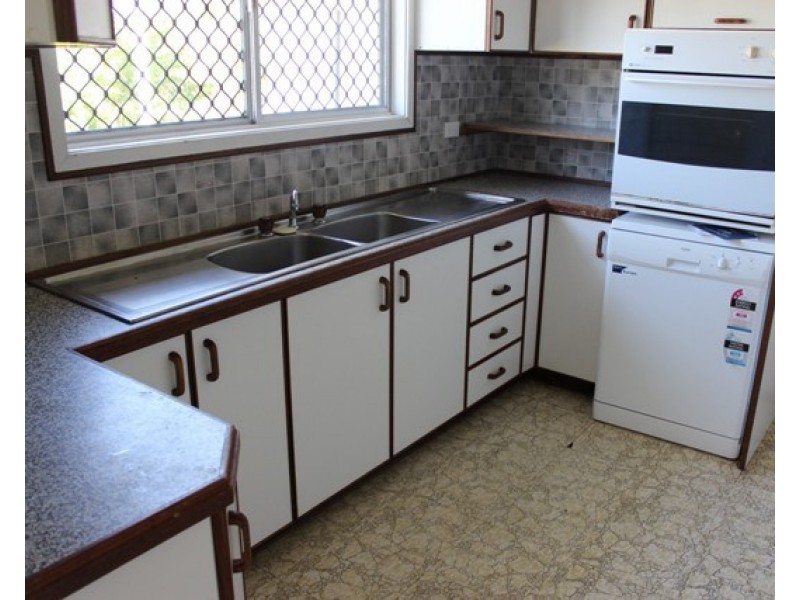 8 Gard Street, Ingham QLD 4850