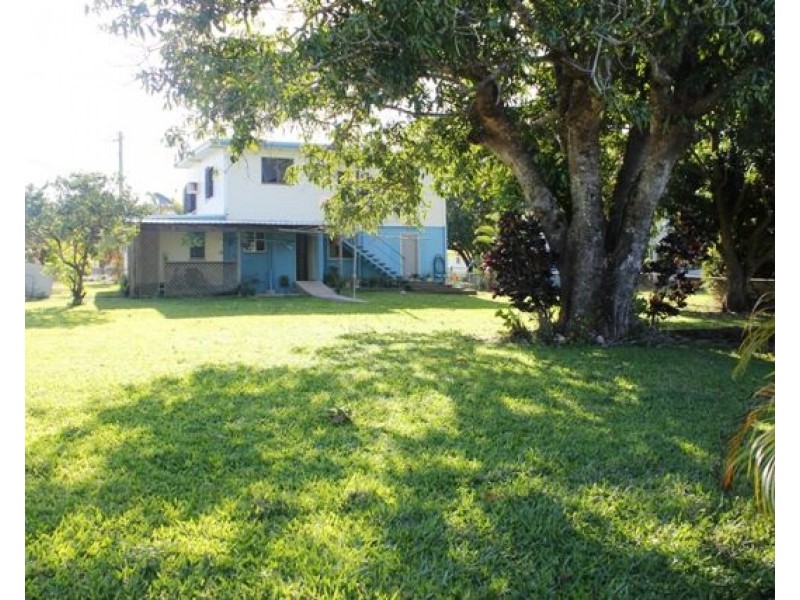 32 Marina Parade, Ingham QLD 4850