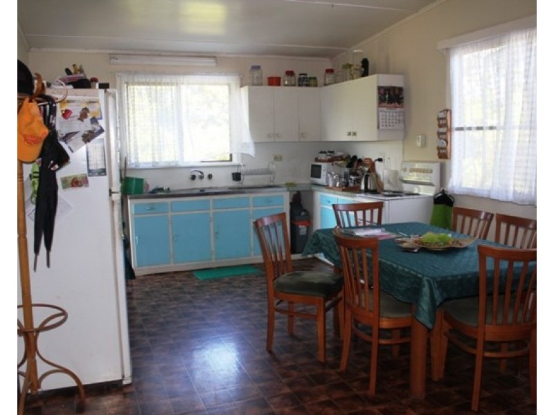 32 Marina Parade, Ingham QLD 4850