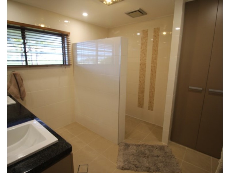 23 Gorton Street, Trebonne QLD 4850