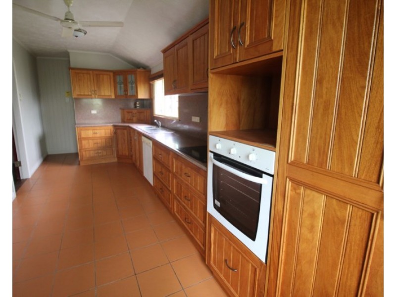 9 White Street, Ingham QLD 4850