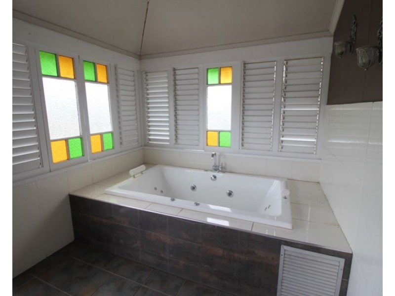 9 White Street, Ingham QLD 4850