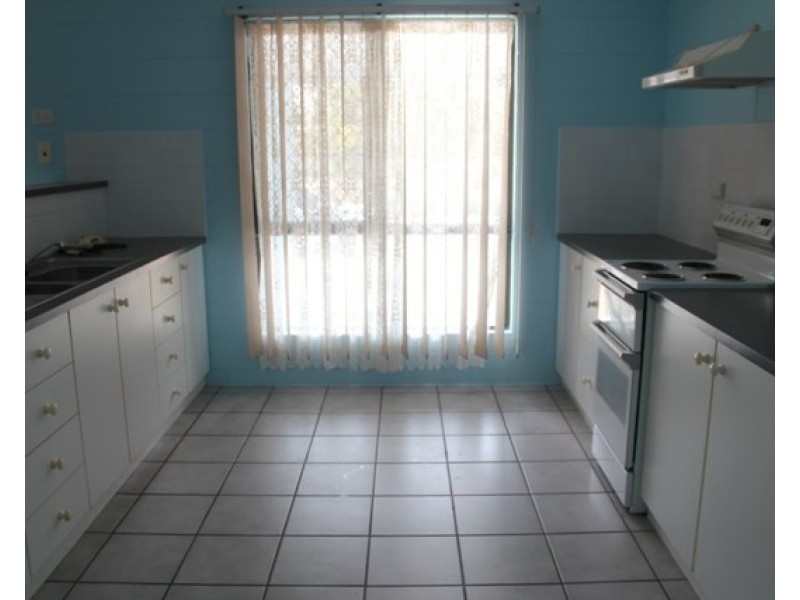 18 Bottlebrush Street, Forrest Beach QLD 4850