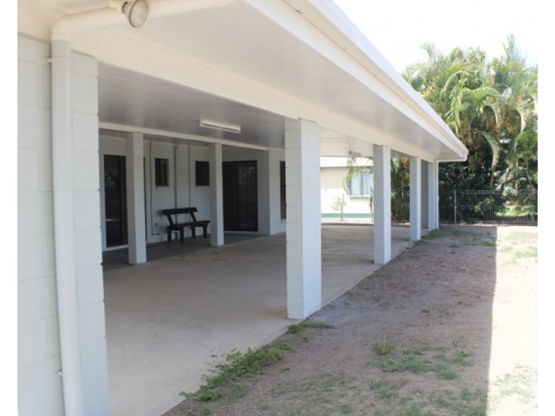 18 Bottlebrush Street, Forrest Beach QLD 4850