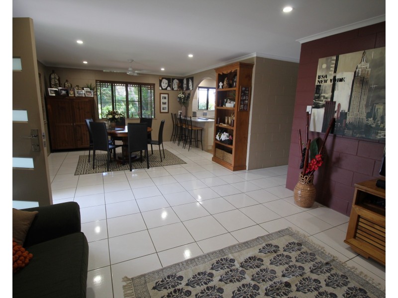 17 Dalrymple Street, Ingham QLD 4850