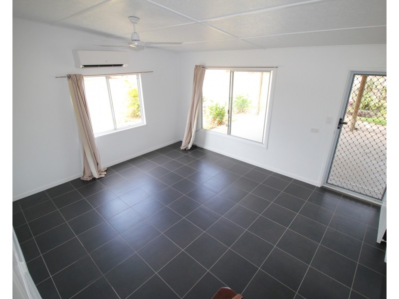 106 Lucinda Road, Halifax QLD 4850