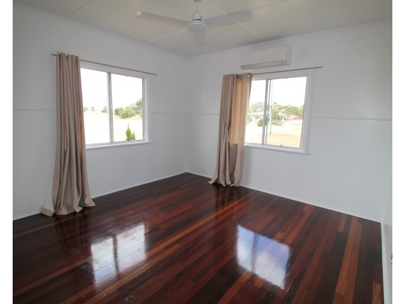 106 Lucinda Road, Halifax QLD 4850