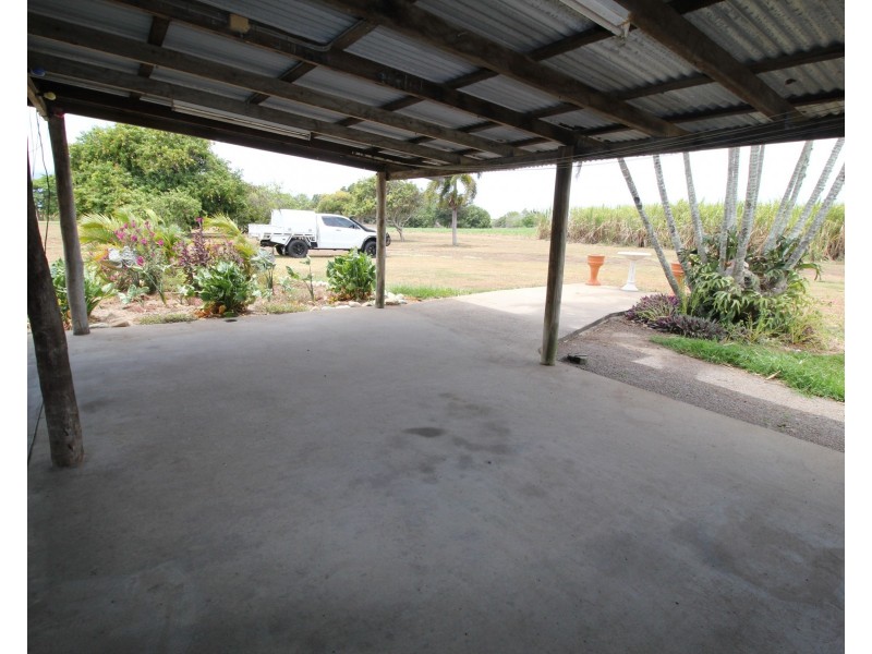 106 Lucinda Road, Halifax QLD 4850