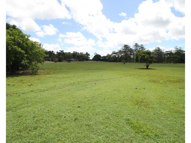 106 Lucinda Road, Halifax QLD 4850