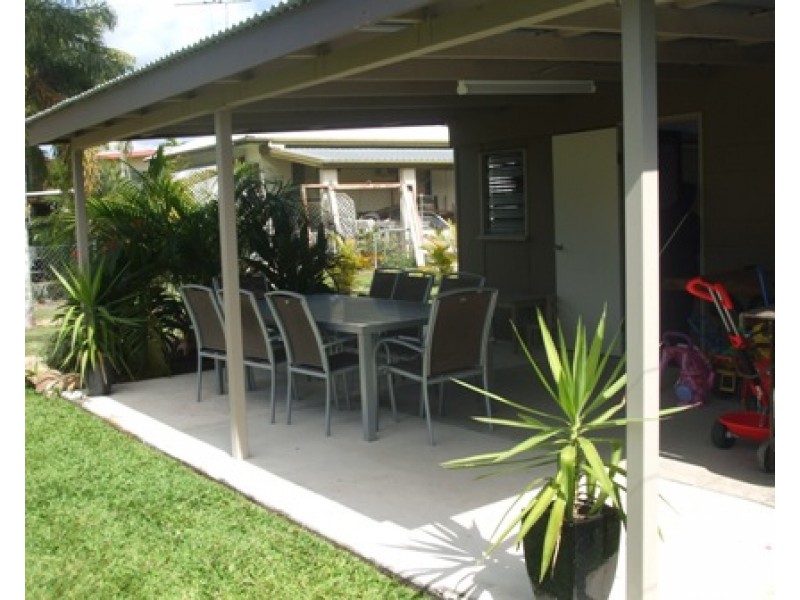 16 Davidson Street, Ingham QLD 4850