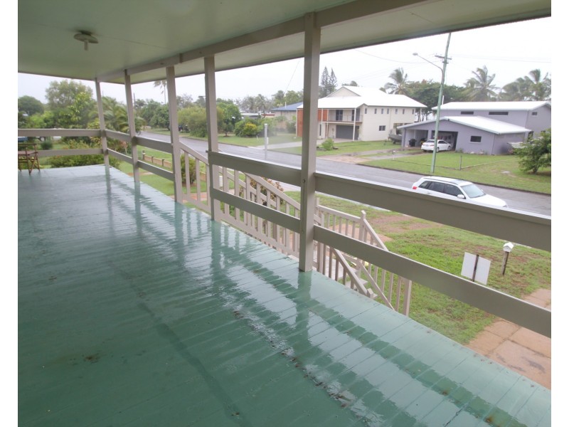 27 Allamanda Avenue, Forrest Beach QLD 4850