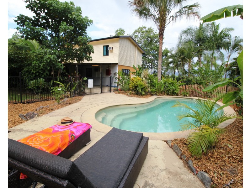 22 Old Bridge Road, Long Pocket QLD 4850