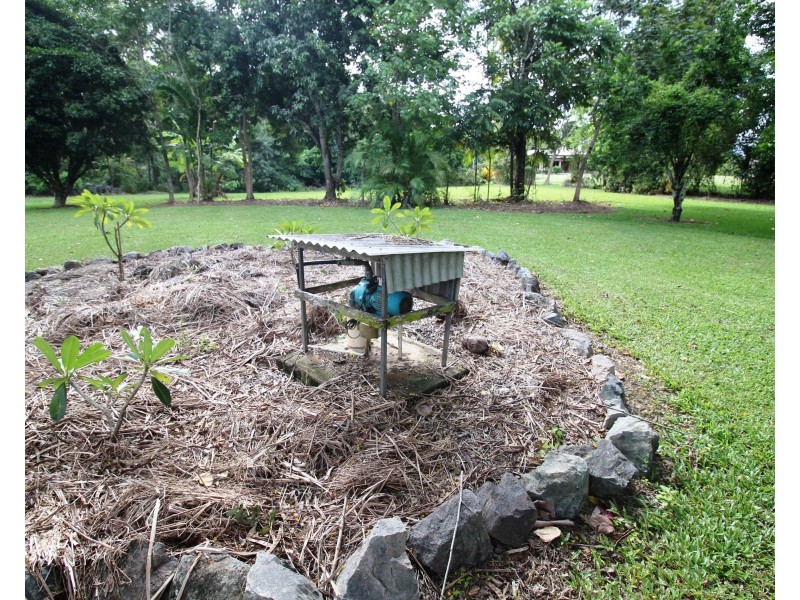 22 Old Bridge Road, Long Pocket QLD 4850