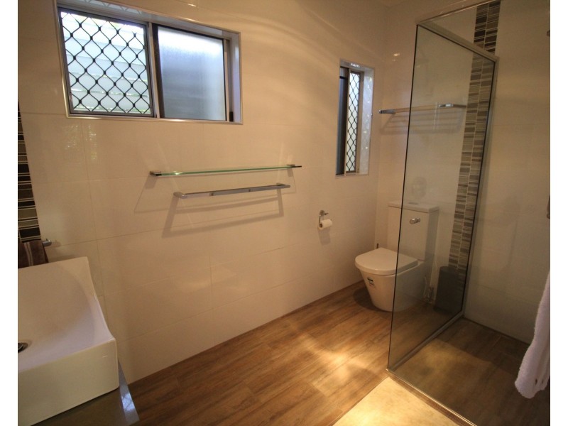 37 Dutton Street, Ingham QLD 4850