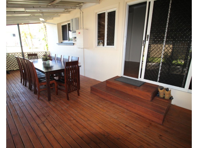 37 Dutton Street, Ingham QLD 4850