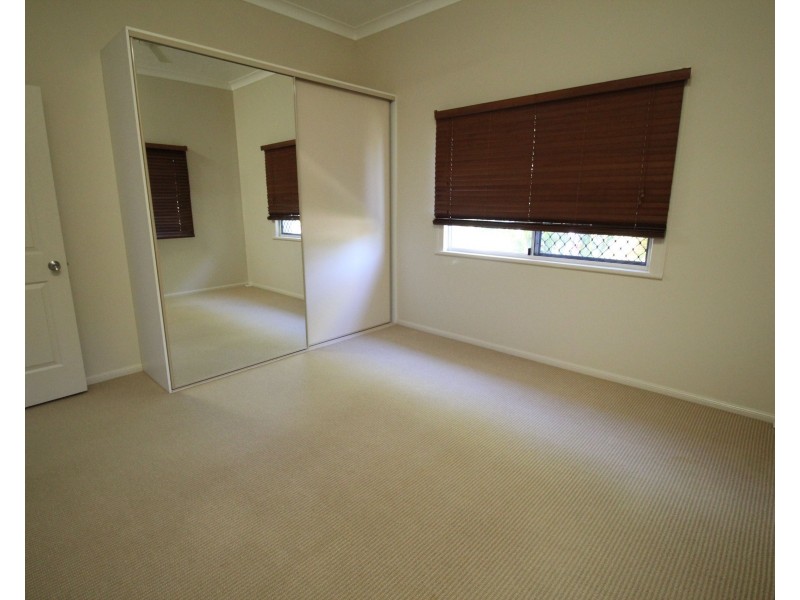 37 Dutton Street, Ingham QLD 4850