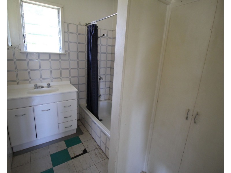 34 Skinner Street, Ingham QLD 4850