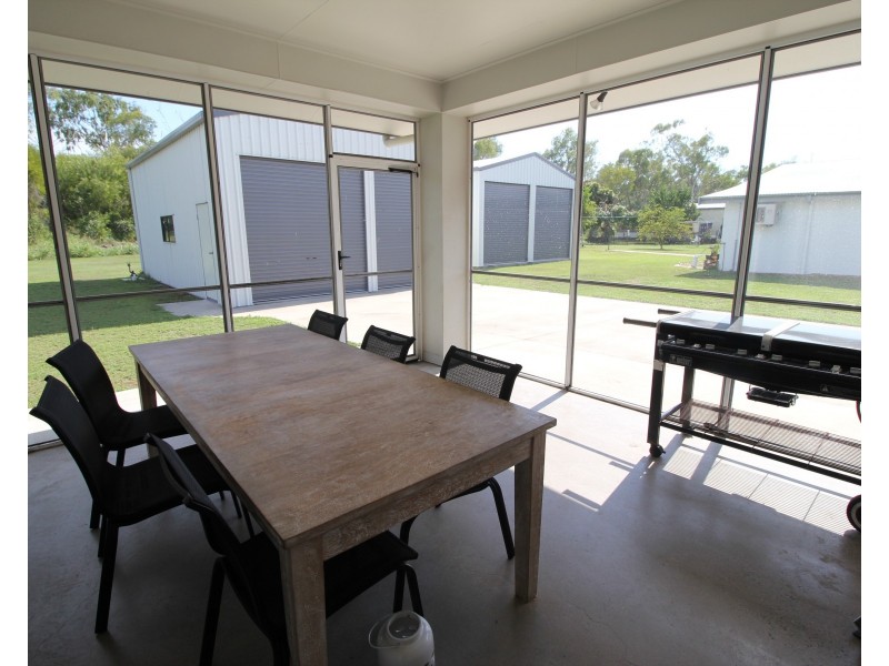 3 Herring Street, Taylors Beach QLD 4850