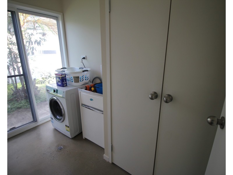 3 Herring Street, Taylors Beach QLD 4850