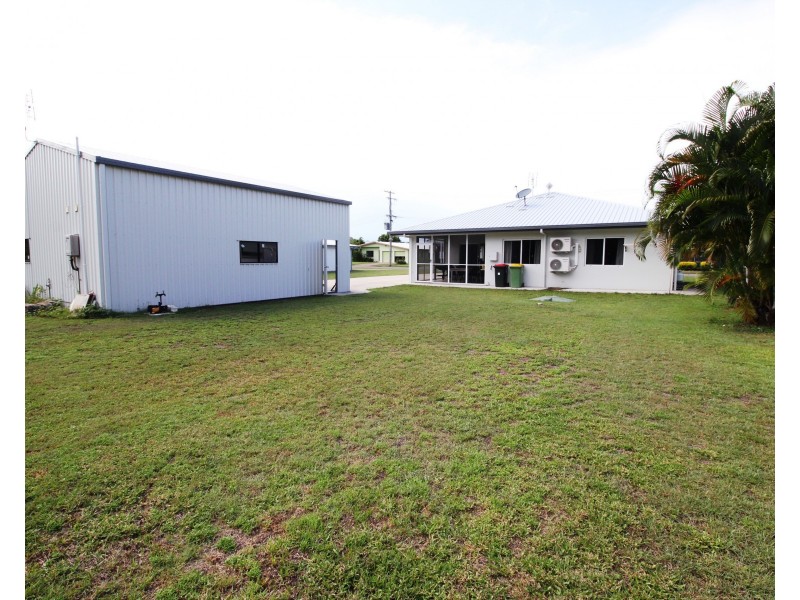 3 Herring Street, Taylors Beach QLD 4850