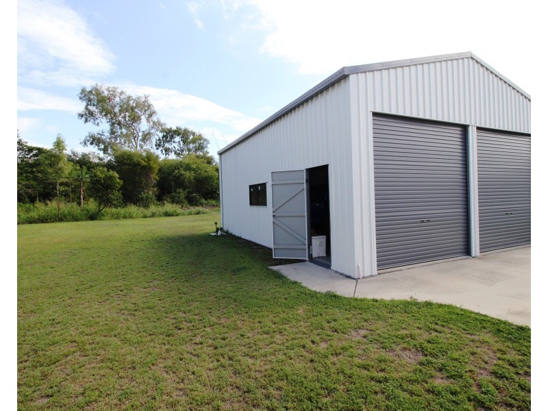 3 Herring Street, Taylors Beach QLD 4850