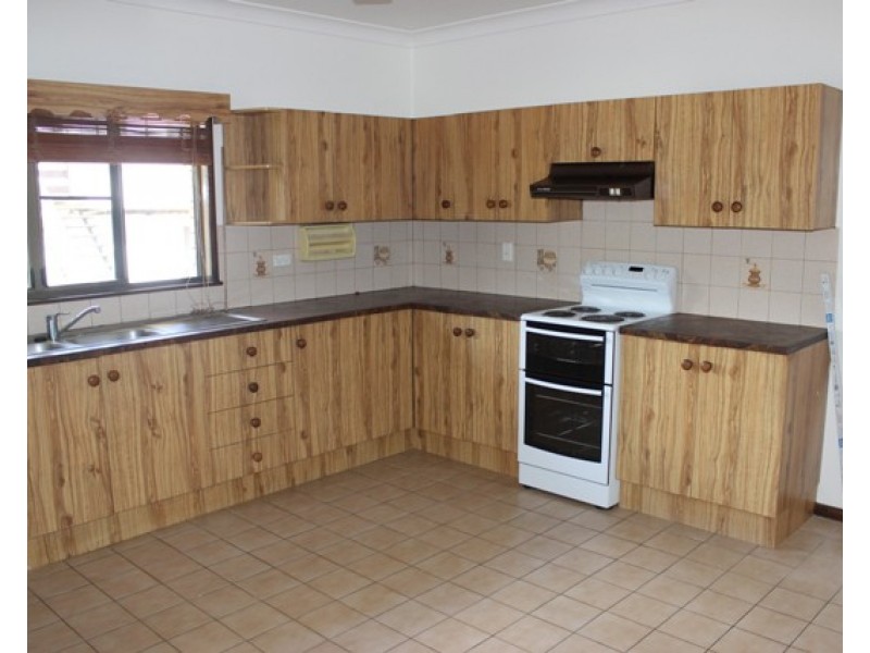 24 Ardrossan, Ingham QLD 4850