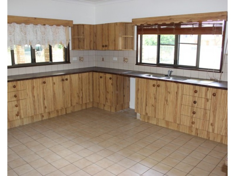 24 Ardrossan, Ingham QLD 4850