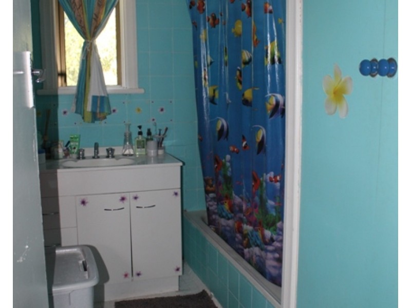 32 Marina Parade, Ingham QLD 4850