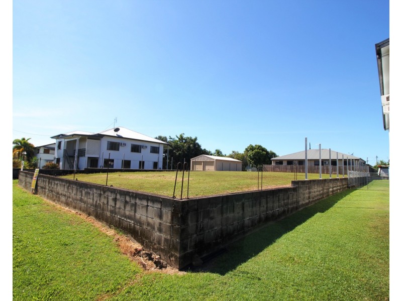 36 Warren Street, Ingham QLD 4850