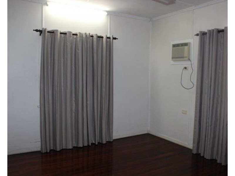 7 Covell, Ingham QLD 4850