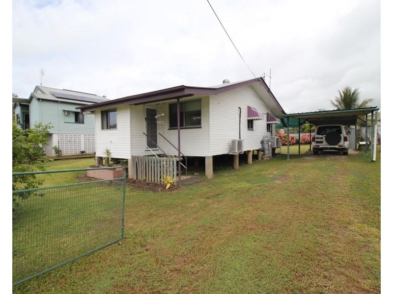 6 Spencer Street, Macknade QLD 4850