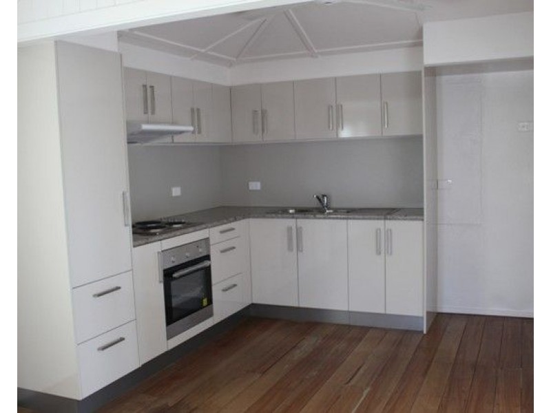 19 Dutton Street, Ingham QLD 4850