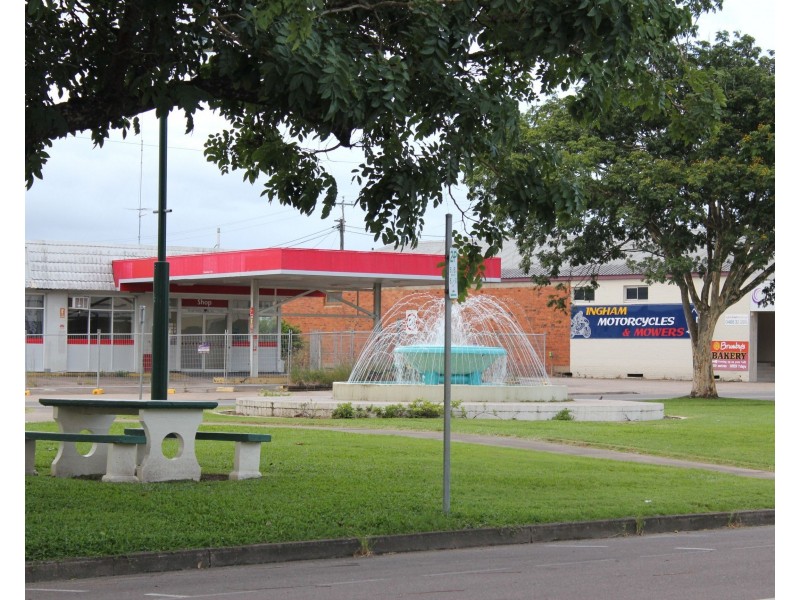 16 Herbert Street (C), Ingham QLD 4850