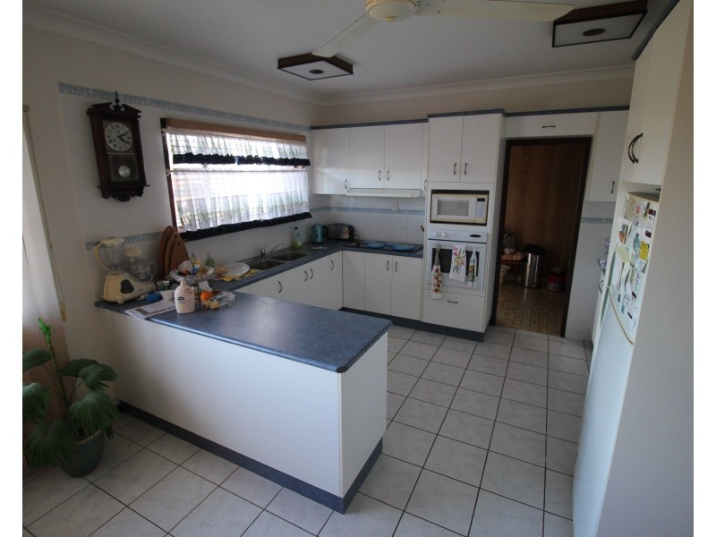 12 Badila, Ingham QLD 4850