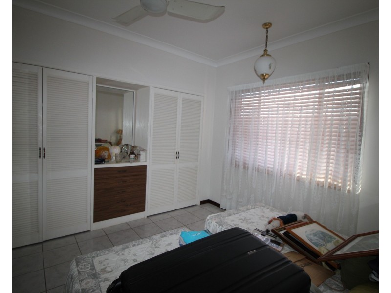 12 Badila, Ingham QLD 4850