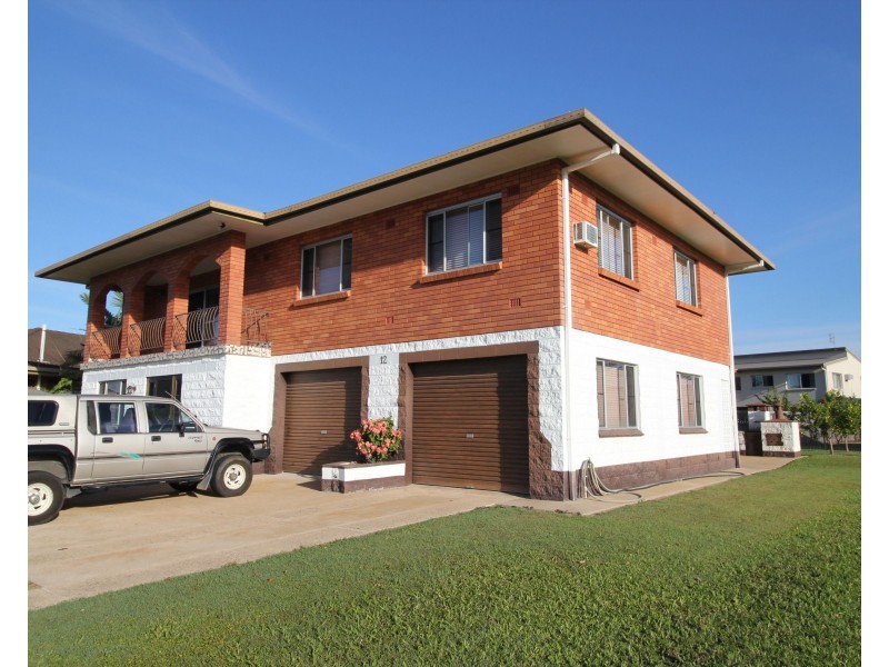 12 Badila, Ingham QLD 4850