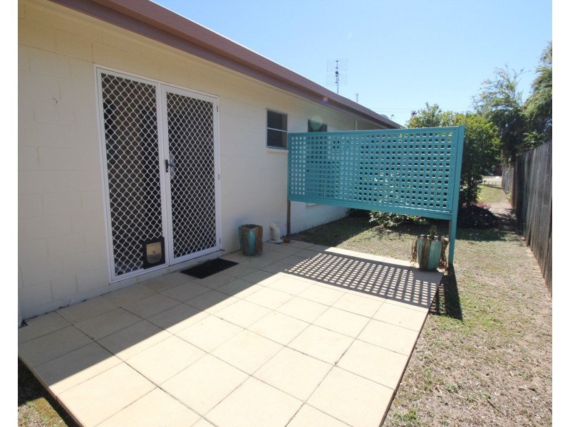 4/6 Ferrero Street, Lucinda QLD 4850