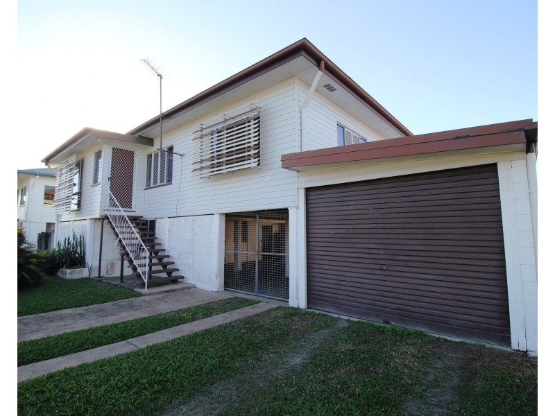 12 Clay Street, Ingham QLD 4850