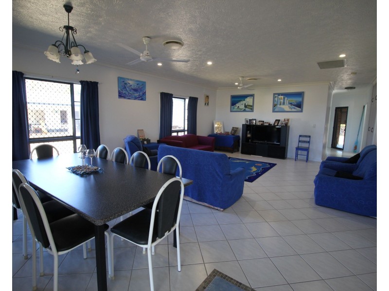 11 Patterson Parade, Lucinda QLD 4850