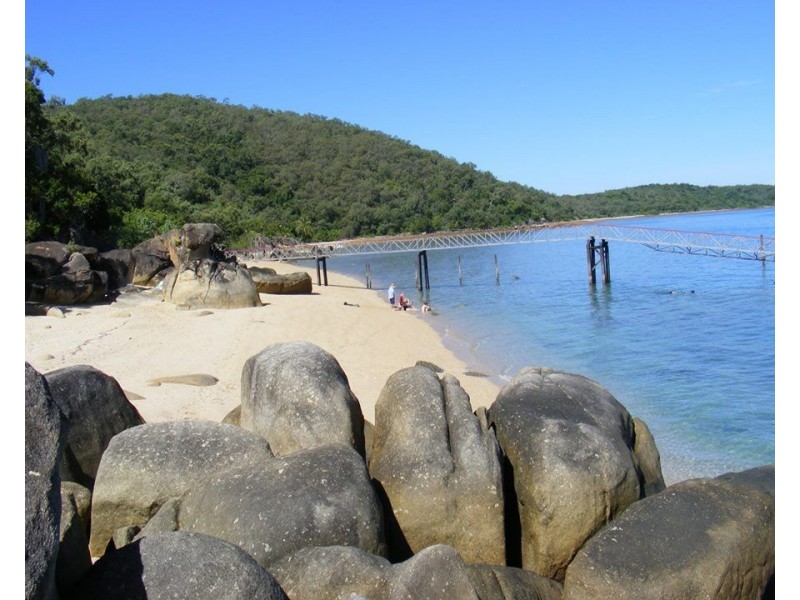 11 Patterson Parade, Lucinda QLD 4850